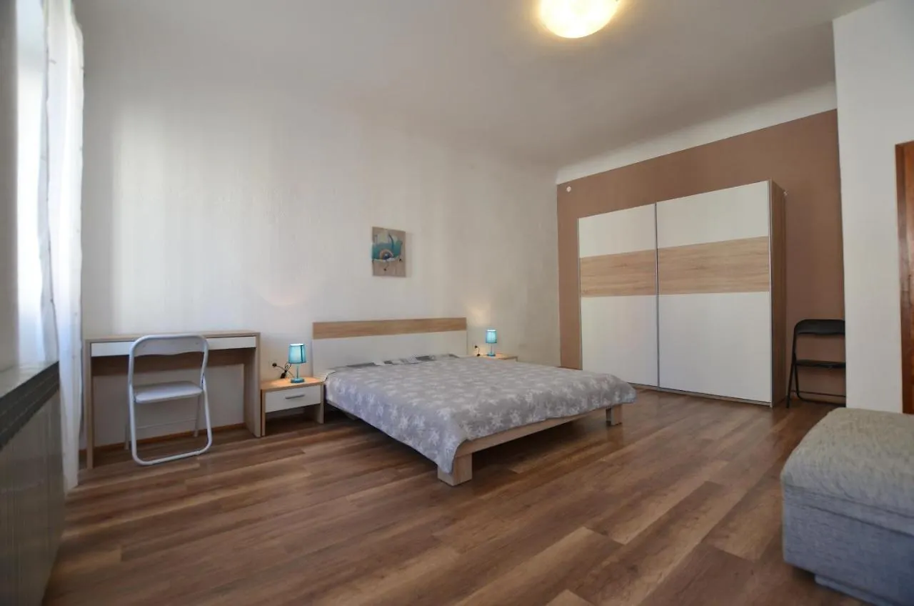Old Town Yulia Apartments Rovinj Croatia