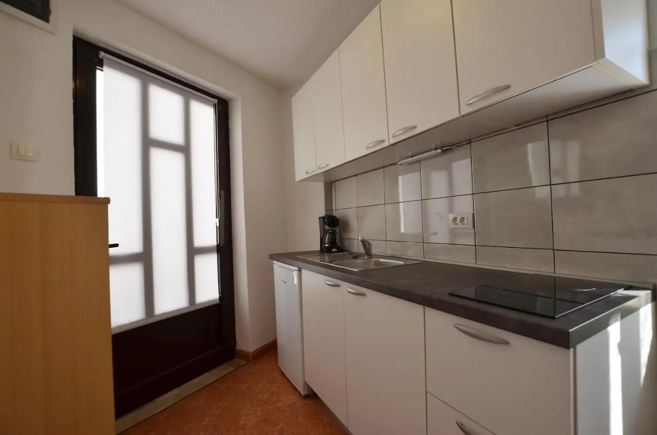 Old Town Yulia Apartments Rovinj Kroatië