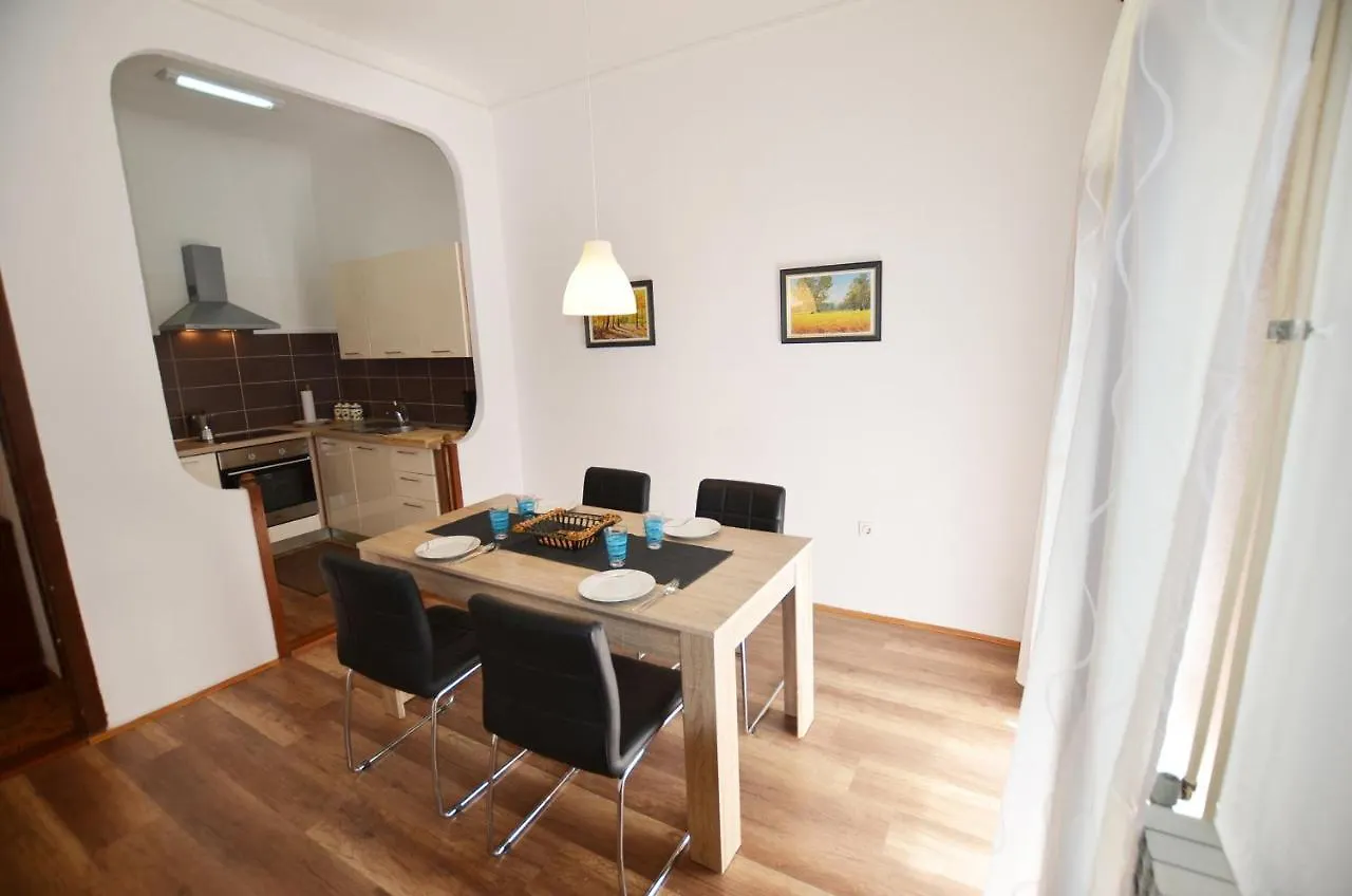 Old Town Yulia Apartments Rovinj