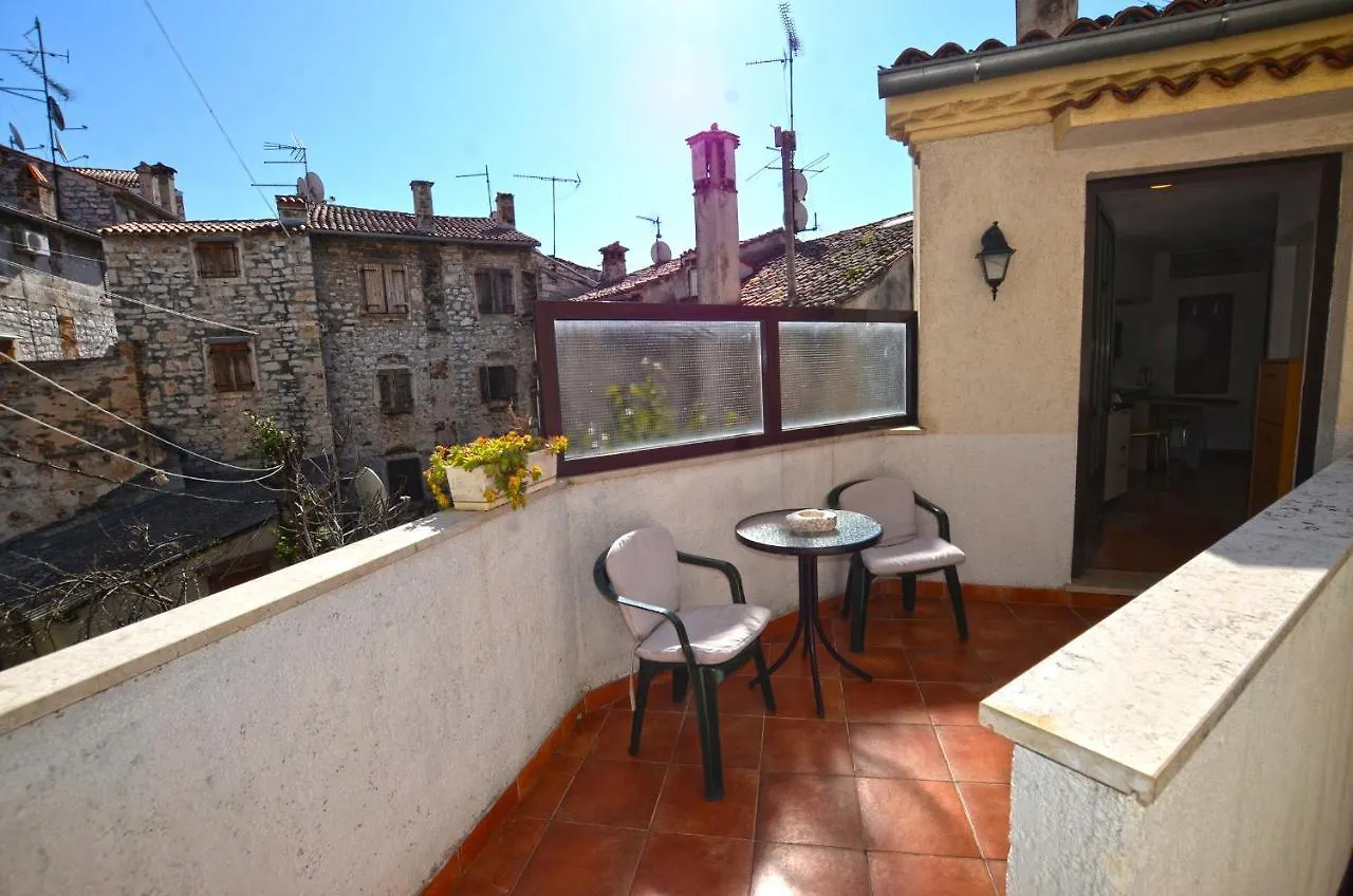 Old Town Yulia Apartments Rovinj